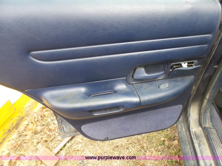 image for item L5460 1995 Ford Crown Victoria Police Interceptor