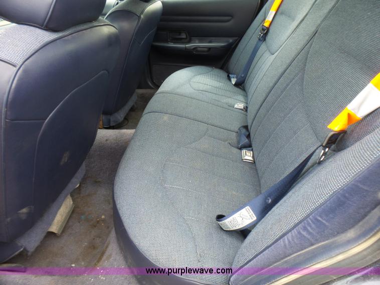 image for item L5460 1995 Ford Crown Victoria Police Interceptor