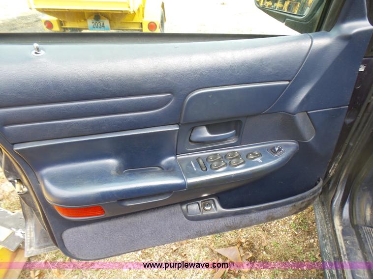 image for item L5460 1995 Ford Crown Victoria Police Interceptor
