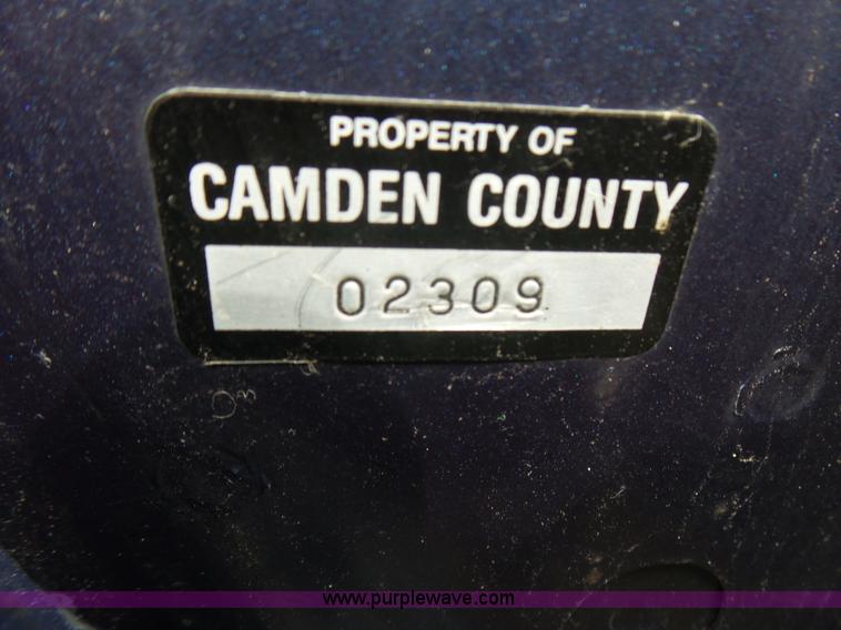 image for item L5460 1995 Ford Crown Victoria Police Interceptor