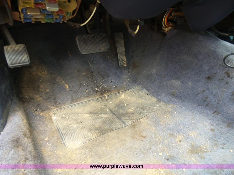 image for item L5460 1995 Ford Crown Victoria Police Interceptor