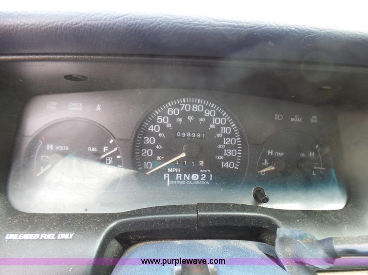 image for item L5460 1995 Ford Crown Victoria Police Interceptor