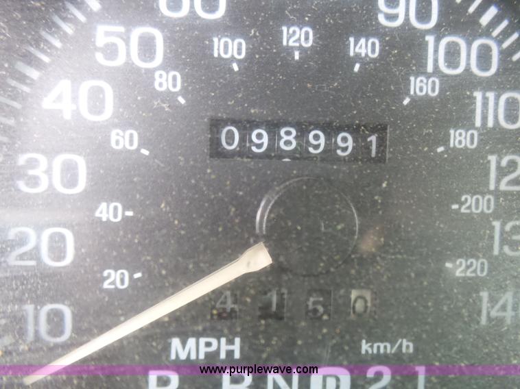 image for item L5460 1995 Ford Crown Victoria Police Interceptor