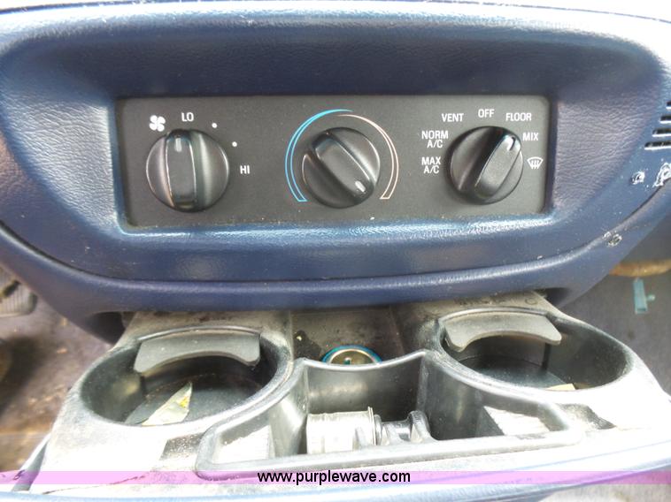 image for item L5460 1995 Ford Crown Victoria Police Interceptor