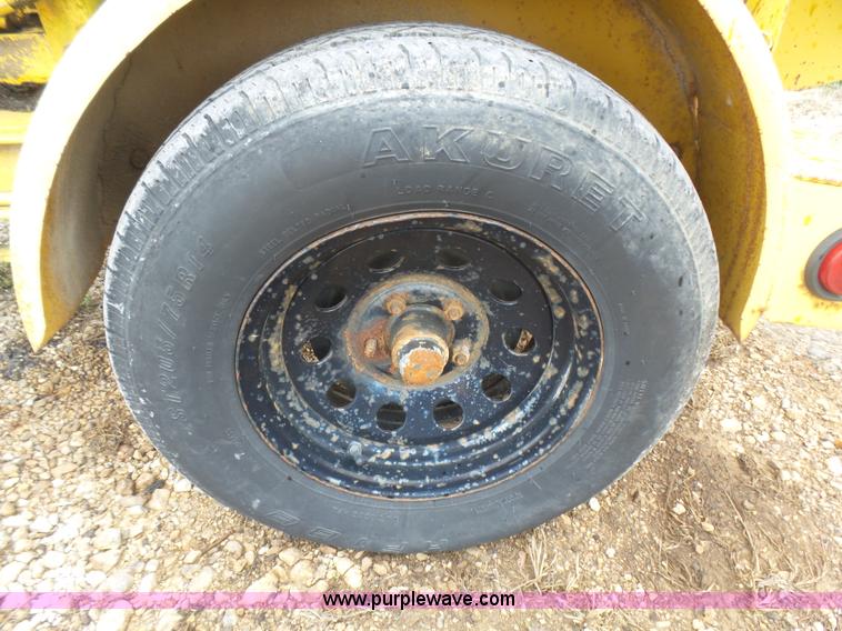 image for item L5461 Vermeer 935 wood chipper