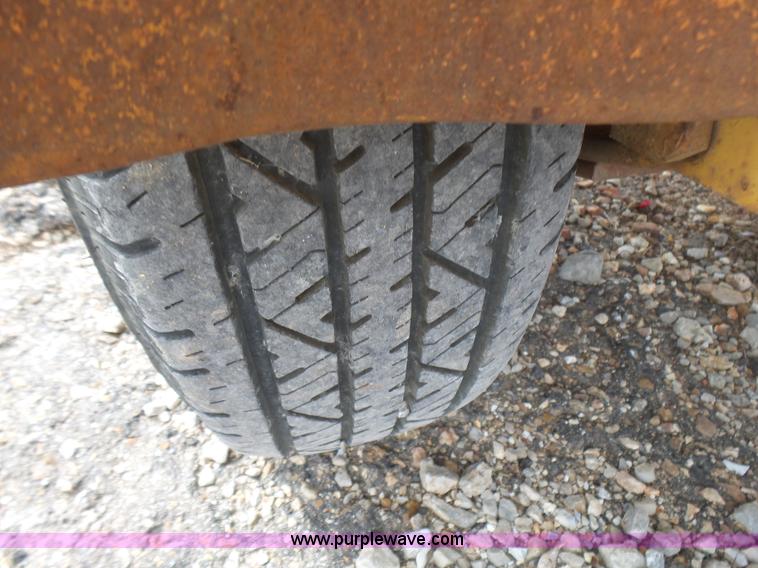 image for item L5461 Vermeer 935 wood chipper