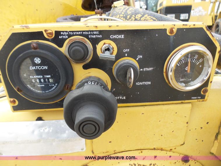 image for item L5461 Vermeer 935 wood chipper