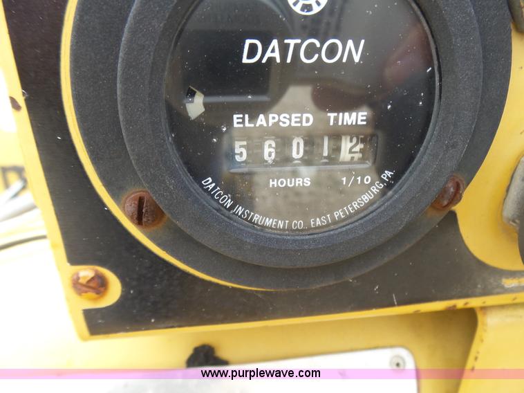 image for item L5461 Vermeer 935 wood chipper