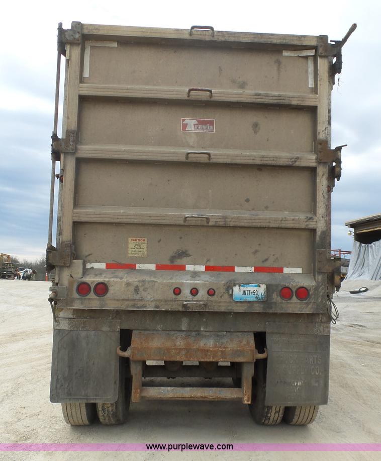 image for item L5462 2001 Travis S/102 walking floor trailer