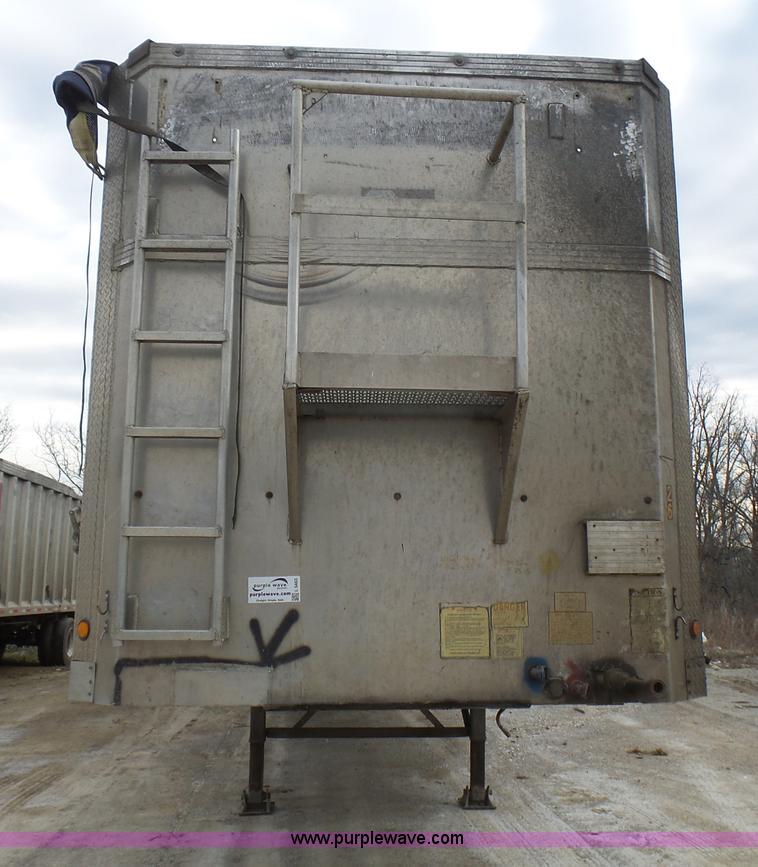 image for item L5463 2001 Travis S/102 walking floor trailer