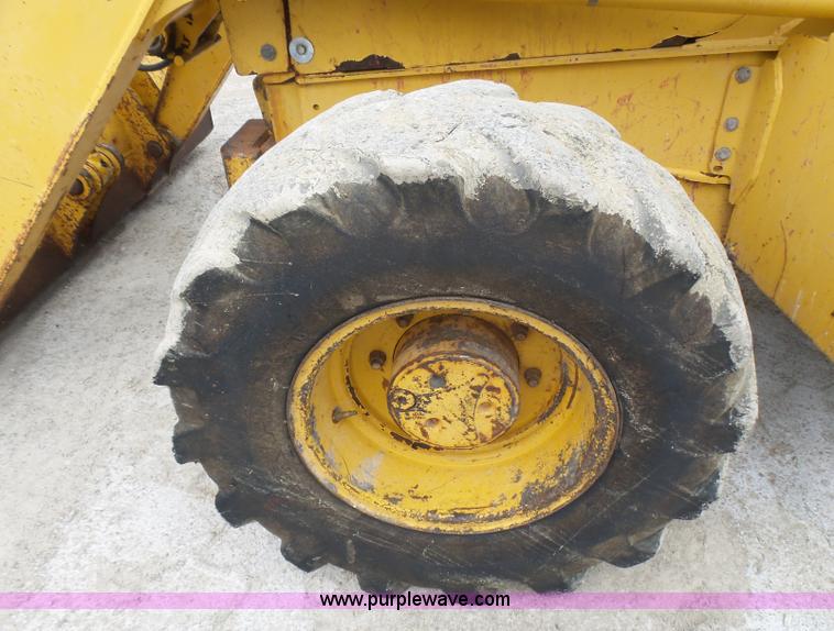 image for item L5465 1999 John Deere 310SE backhoe