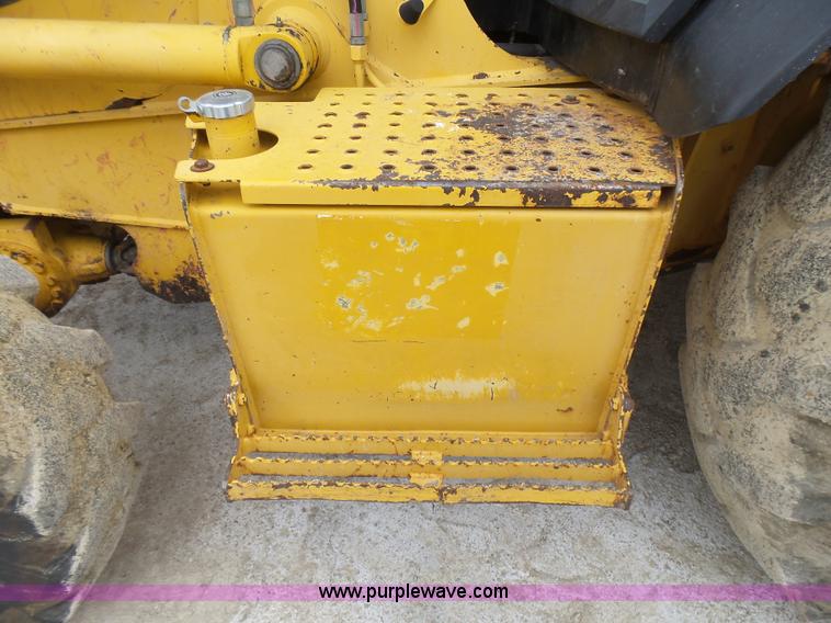 image for item L5465 1999 John Deere 310SE backhoe