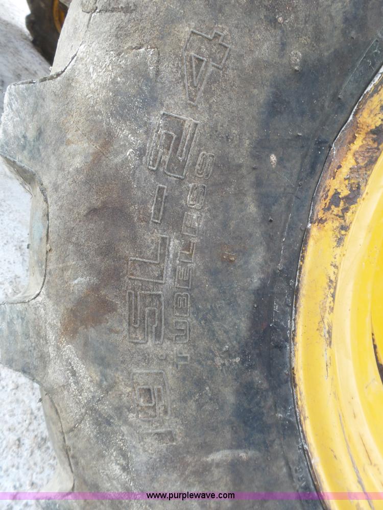 image for item L5465 1999 John Deere 310SE backhoe