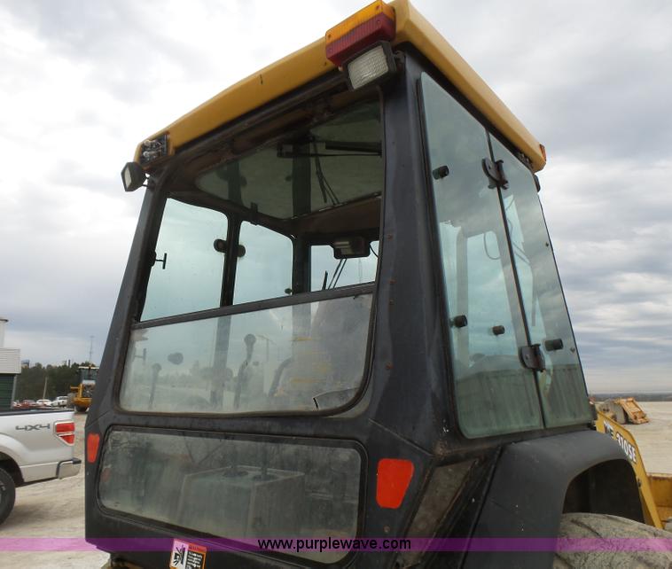 image for item L5465 1999 John Deere 310SE backhoe