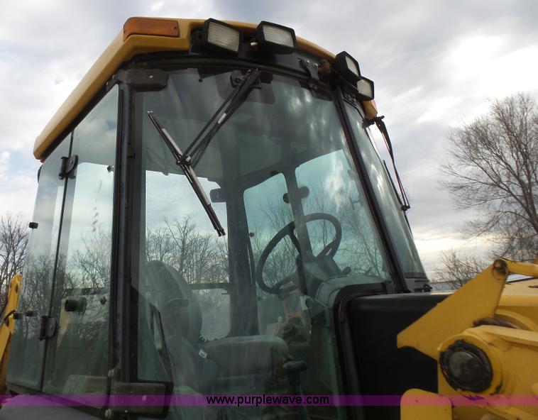 image for item L5465 1999 John Deere 310SE backhoe