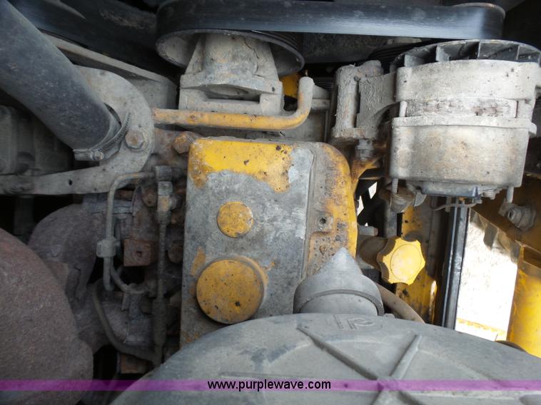 image for item L5465 1999 John Deere 310SE backhoe