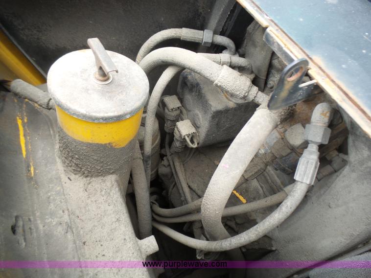 image for item L5465 1999 John Deere 310SE backhoe