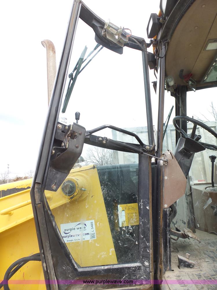 image for item L5465 1999 John Deere 310SE backhoe