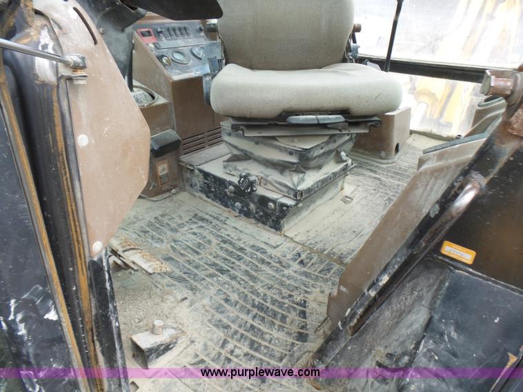 image for item L5465 1999 John Deere 310SE backhoe