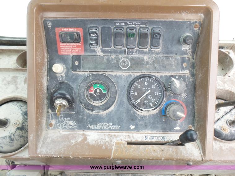 image for item L5465 1999 John Deere 310SE backhoe