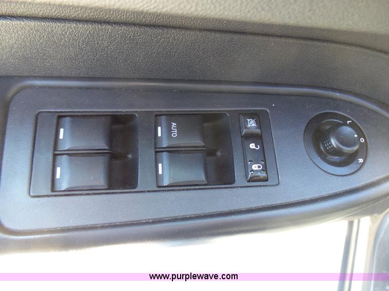 image for item L5468 2008 Dodge Charger