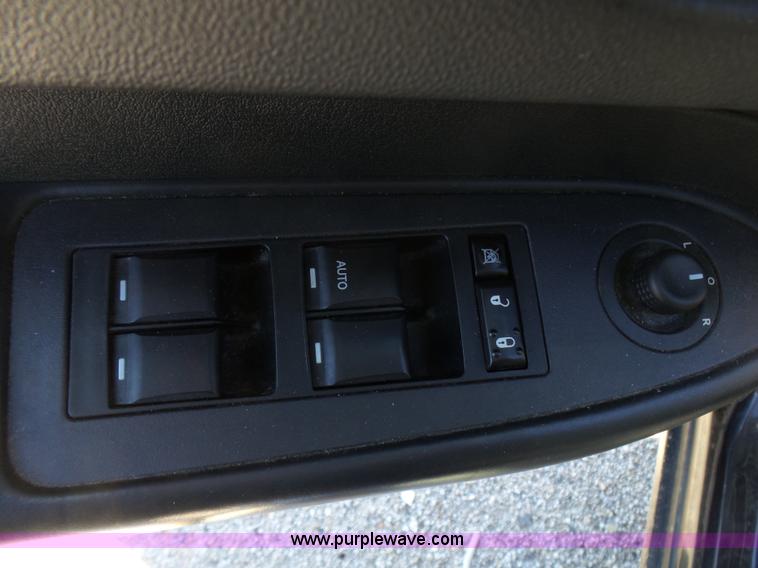 image for item L5469 2010 Dodge Charger