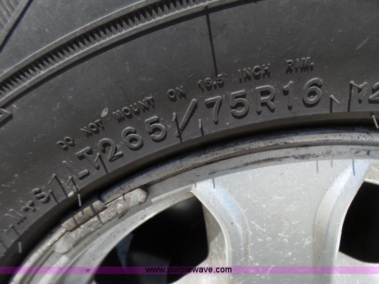 image for item L5470 2006 Dodge Dakota SLT Quad Cab pickup truck