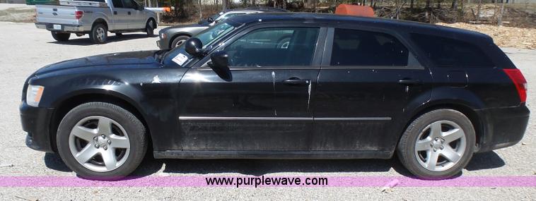 image for item L5471 2008 Dodge Magnum SXT