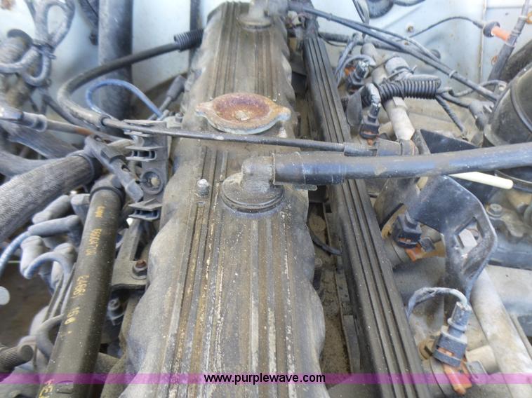 image for item L5472 1992 Jeep Wrangler Islander SUV