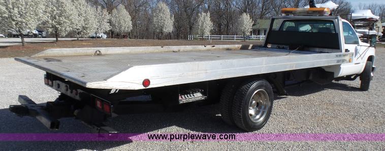 image for item L5474 1998 Chevrolet 3500HD rollback truck