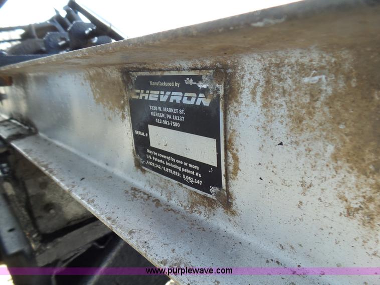 image for item L5474 1998 Chevrolet 3500HD rollback truck