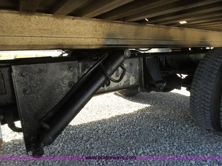 image for item L5474 1998 Chevrolet 3500HD rollback truck