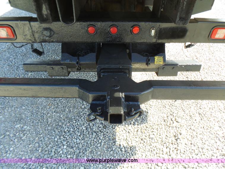 image for item L5474 1998 Chevrolet 3500HD rollback truck