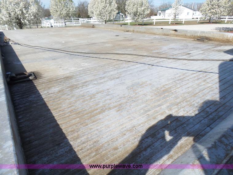 image for item L5474 1998 Chevrolet 3500HD rollback truck