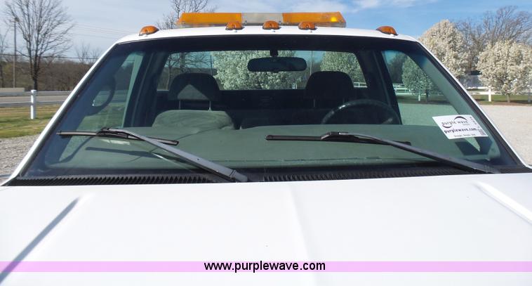 image for item L5474 1998 Chevrolet 3500HD rollback truck