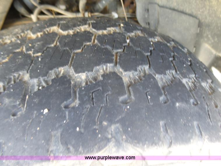 image for item L5485 2002 Dodge Dakota Sport Quad Cab pickup truck