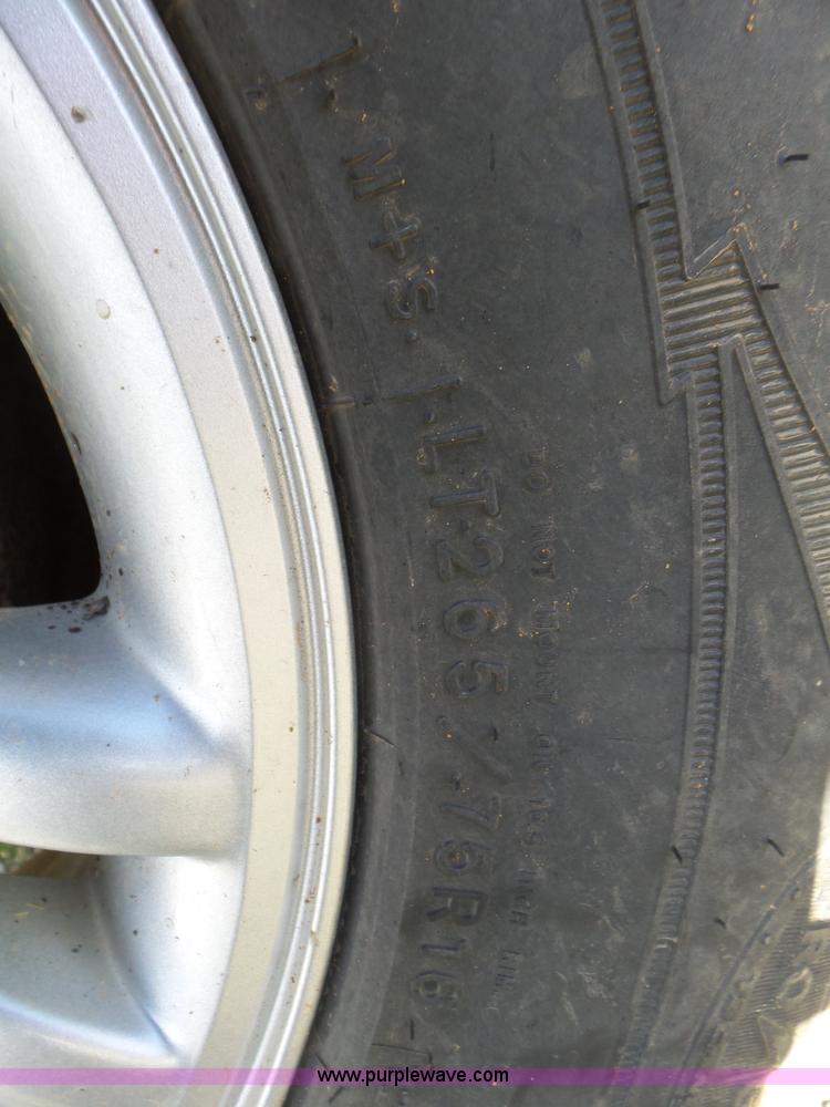 image for item L5485 2002 Dodge Dakota Sport Quad Cab pickup truck