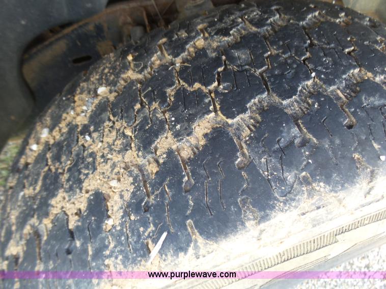 image for item L5485 2002 Dodge Dakota Sport Quad Cab pickup truck