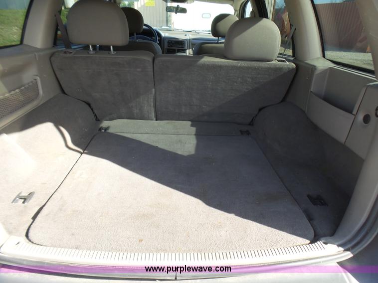 image for item L5486 2004 Jeep Grand Cherokee Laredo SUV