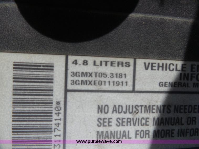 image for item L5487 2003 Chevrolet Silverado 1500 Ext. Cab pickup truck