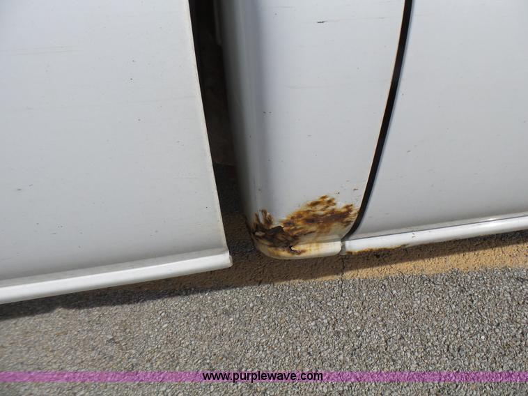 image for item L5488 2003 Chevrolet Silverado 1500 Ext. Cab pickup truck