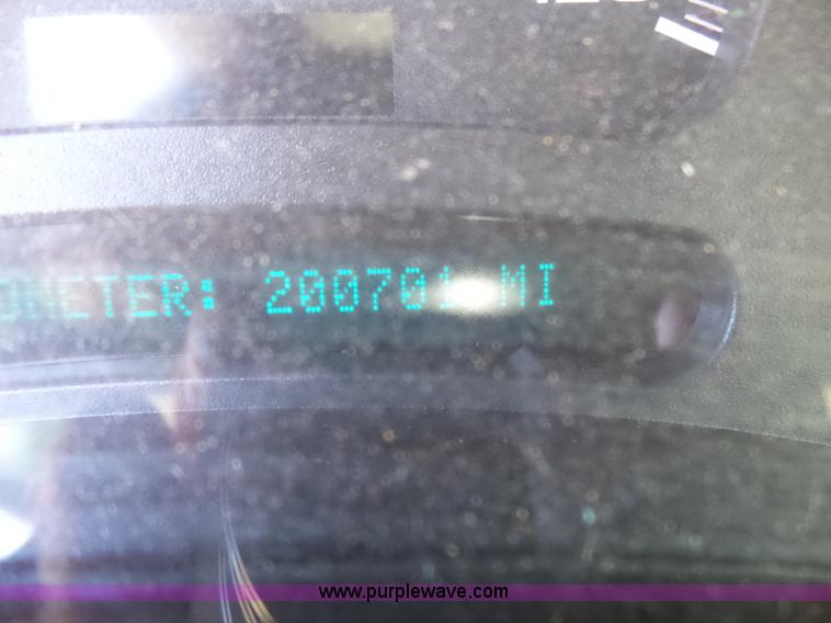 image for item L5488 2003 Chevrolet Silverado 1500 Ext. Cab pickup truck