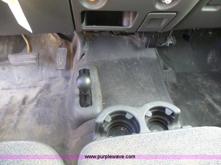 image for item L5488 2003 Chevrolet Silverado 1500 Ext. Cab pickup truck