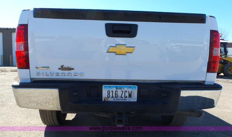 image for item L5603 2012 Chevrolet Silverado 1500 Ext. Cab pickup truck