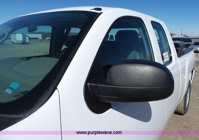 image for item L5603 2012 Chevrolet Silverado 1500 Ext. Cab pickup truck