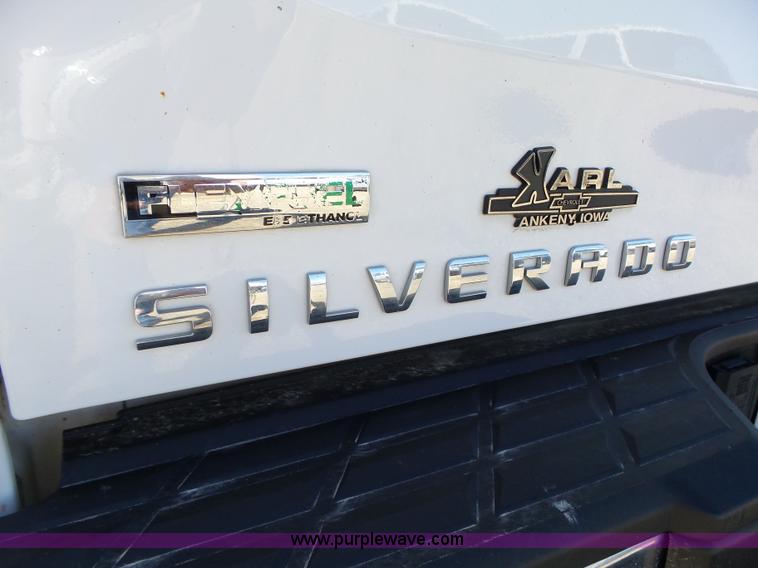 image for item L5603 2012 Chevrolet Silverado 1500 Ext. Cab pickup truck