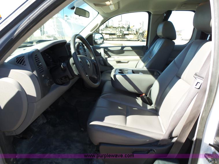 image for item L5603 2012 Chevrolet Silverado 1500 Ext. Cab pickup truck