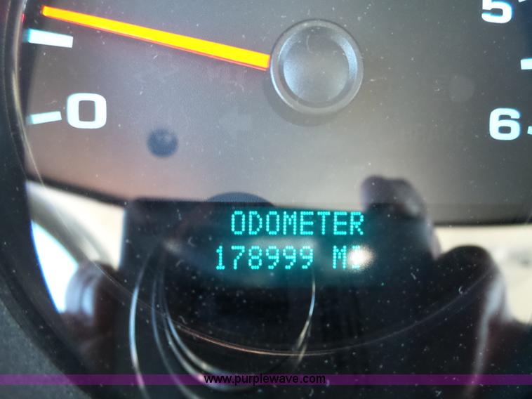 image for item L5603 2012 Chevrolet Silverado 1500 Ext. Cab pickup truck