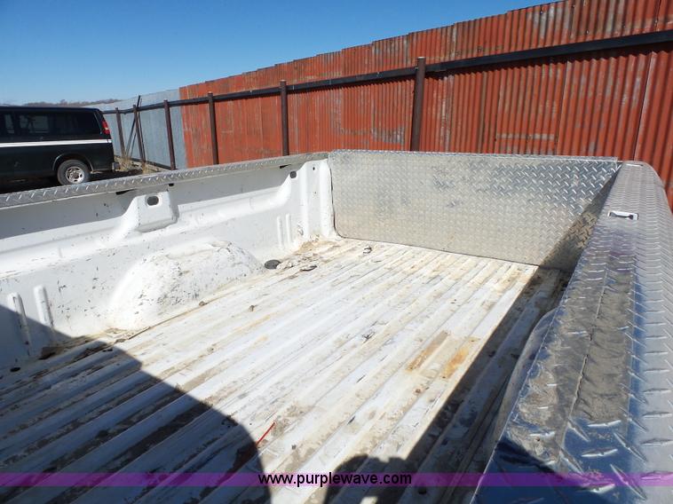 image for item L5604 2009 Chevrolet Silverado 2500HD Ext. Cab pickup truck