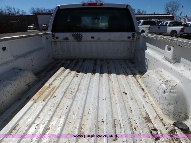 image for item L5604 2009 Chevrolet Silverado 2500HD Ext. Cab pickup truck